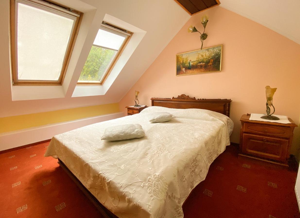 Pensiunea Crocus - Sauna & Billiard Poiana Brašov Exteriér fotografie