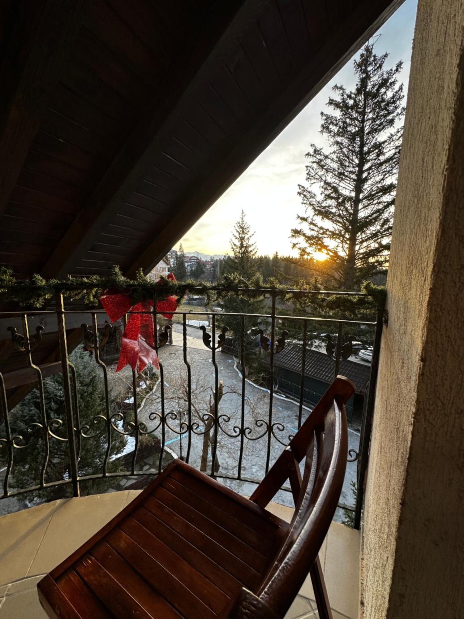 Pensiunea Crocus - Sauna & Billiard Poiana Brašov Exteriér fotografie
