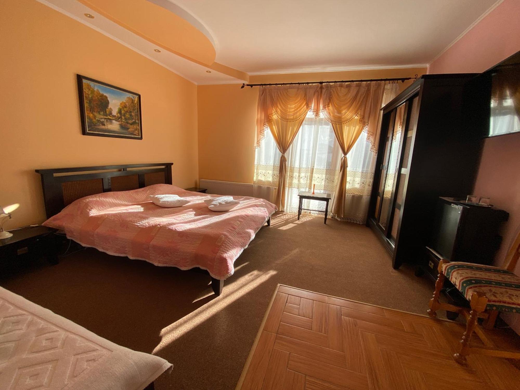 Pensiunea Crocus - Sauna & Billiard Poiana Brašov Exteriér fotografie